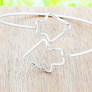 Arrow Bracelet‎